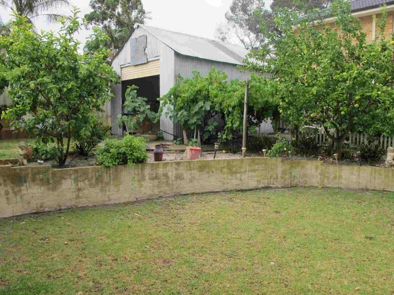 4 Abbott Way, Wilson WA 6107