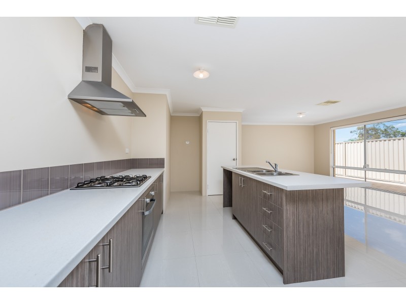 1/25 Montrose Street, Lynwood WA 6147