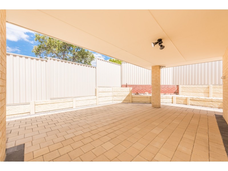 1/25 Montrose Street, Lynwood WA 6147