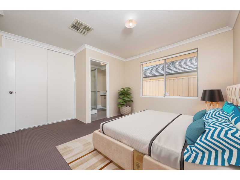 1/25 Montrose Street, Lynwood WA 6147