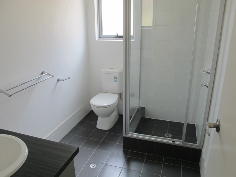 Unit 2 33 Gibbs Street, East Cannington WA 6107