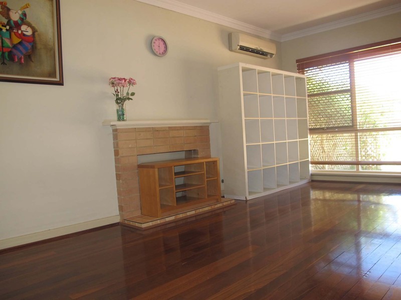 65 Modillion Avenue South, Shelley WA 6148