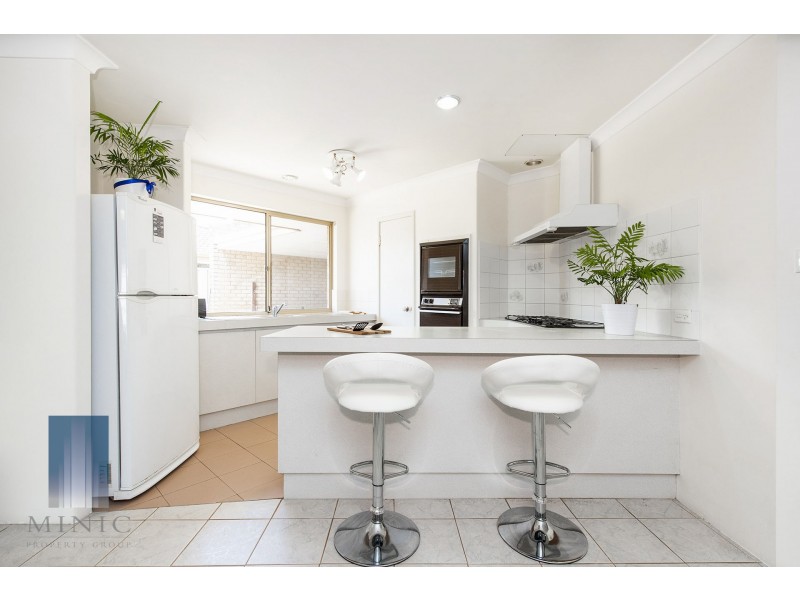 3 Prescott Drive, Kardinya WA 6163