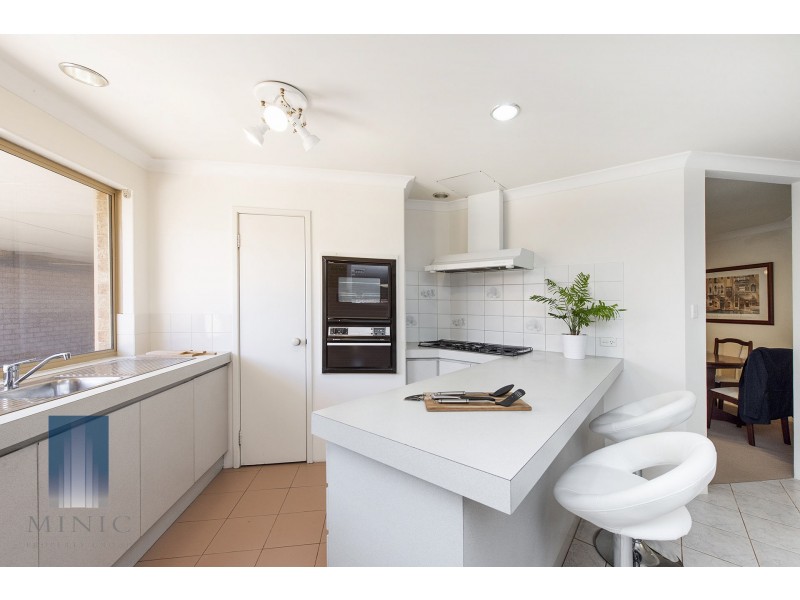 3 Prescott Drive, Kardinya WA 6163
