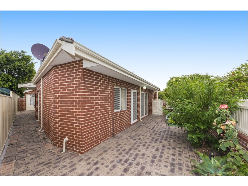 10B Holford Way, Wilson WA 6107
