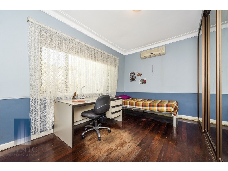 68 Armstrong Road, Wilson WA 6107