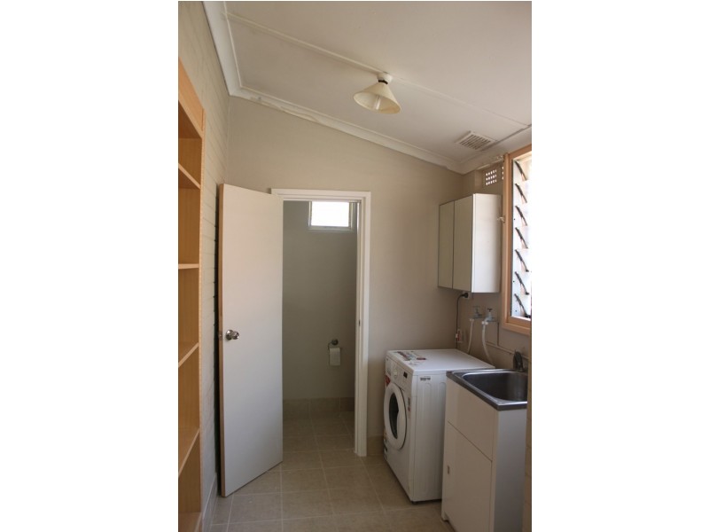 18 EUREKA ROAD, Wilson WA 6107