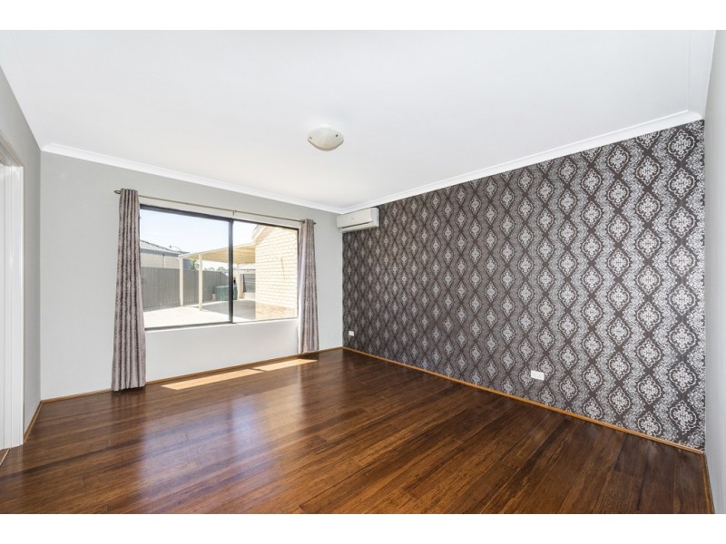 4 Plunkett Turn, Canning Vale WA 6155