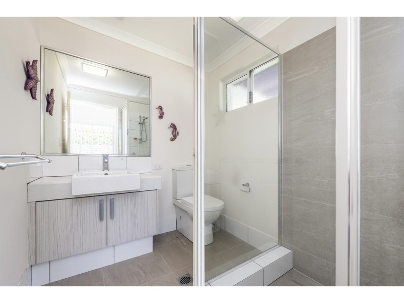 2/18 Davies Lane, Bentley WA 6102