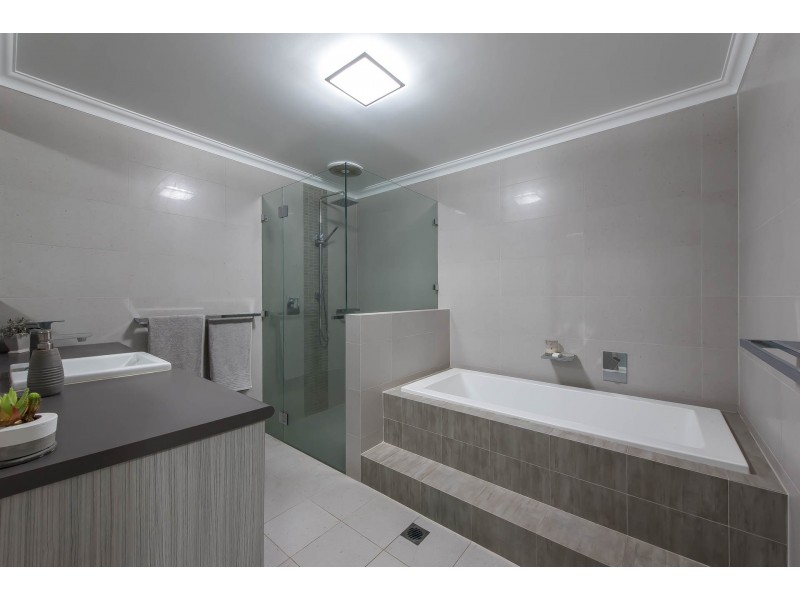 6 Sulman Avenue, Salter Point WA 6152