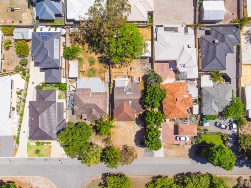 12 Abbott Way, Wilson WA 6107