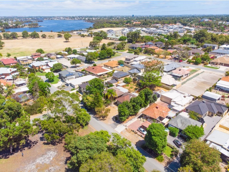 12 Abbott Way, Wilson WA 6107