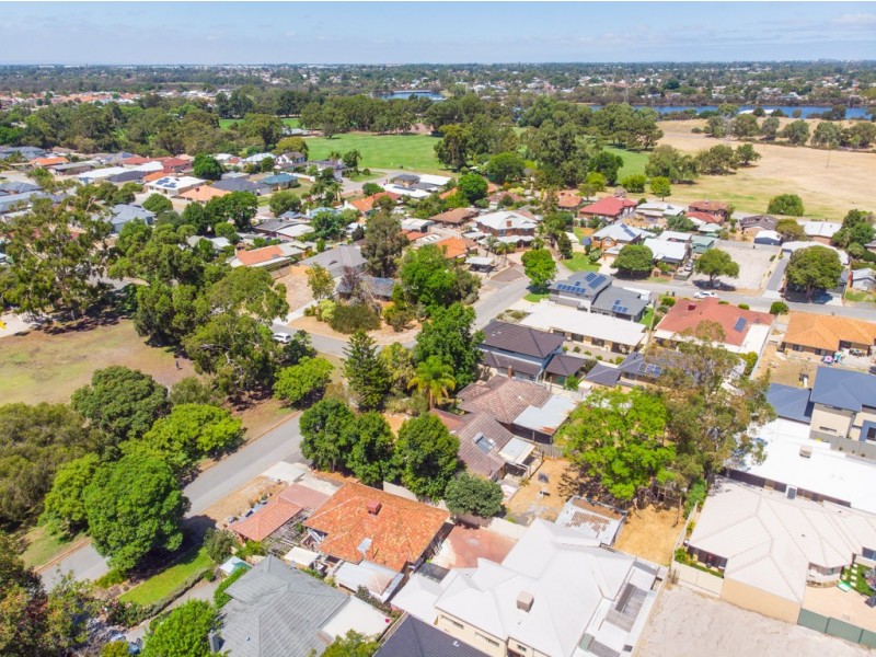 12 Abbott Way, Wilson WA 6107