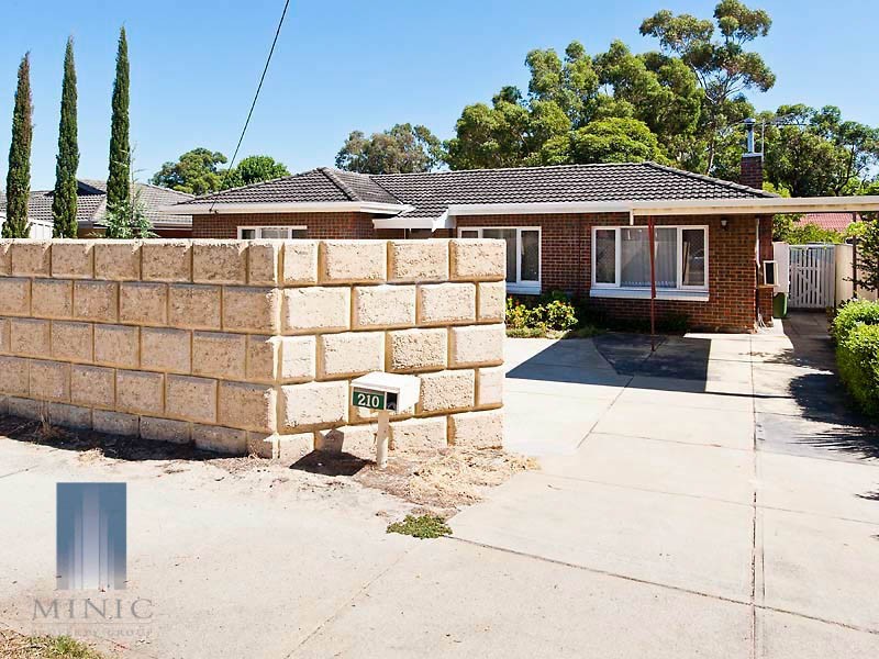 210 High Road, Riverton WA 6148