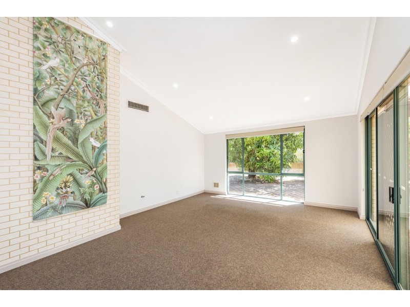 57 Calley Drive, Leeming WA 6149