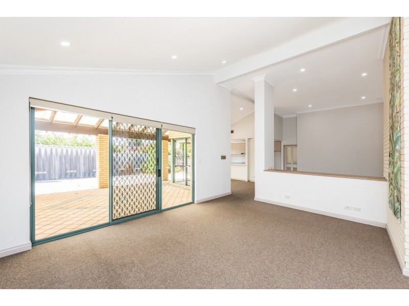 57 Calley Drive, Leeming WA 6149