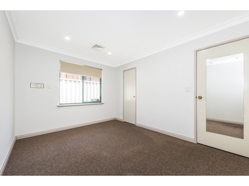 57 Calley Drive, Leeming WA 6149