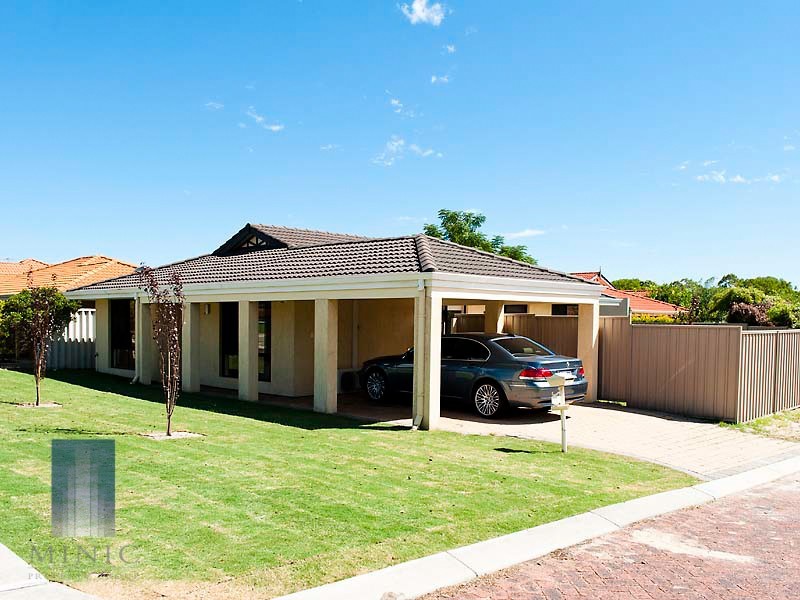 2 CUE COVE, Bentley WA 6102