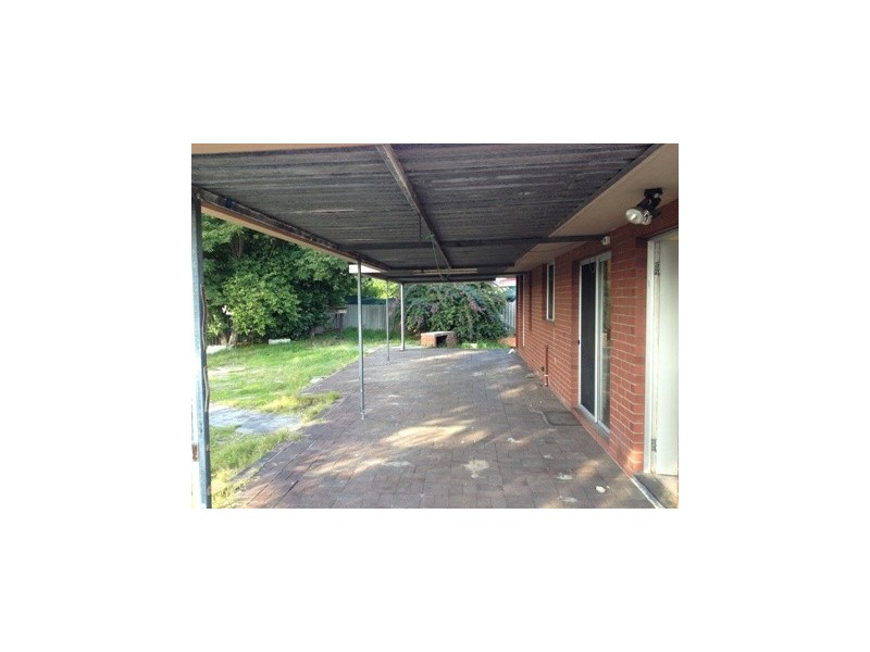 8 Prendiville Way, Langford WA 6147