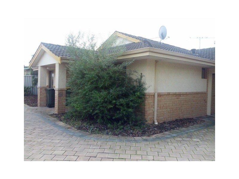 68A Armstrong Road, Wilson WA 6107