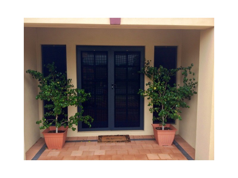 50 Walanna Drive, Karawara WA 6152