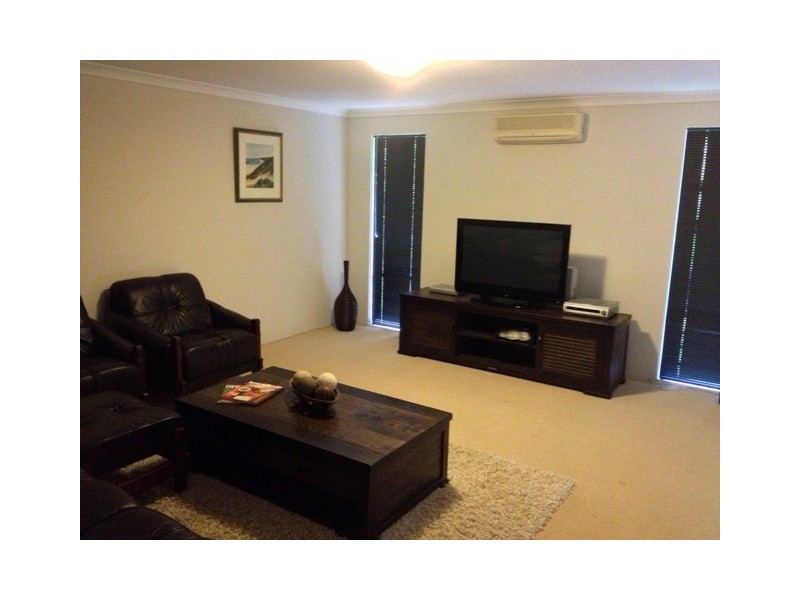 50 Walanna Drive, Karawara WA 6152