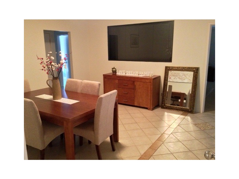 50 Walanna Drive, Karawara WA 6152