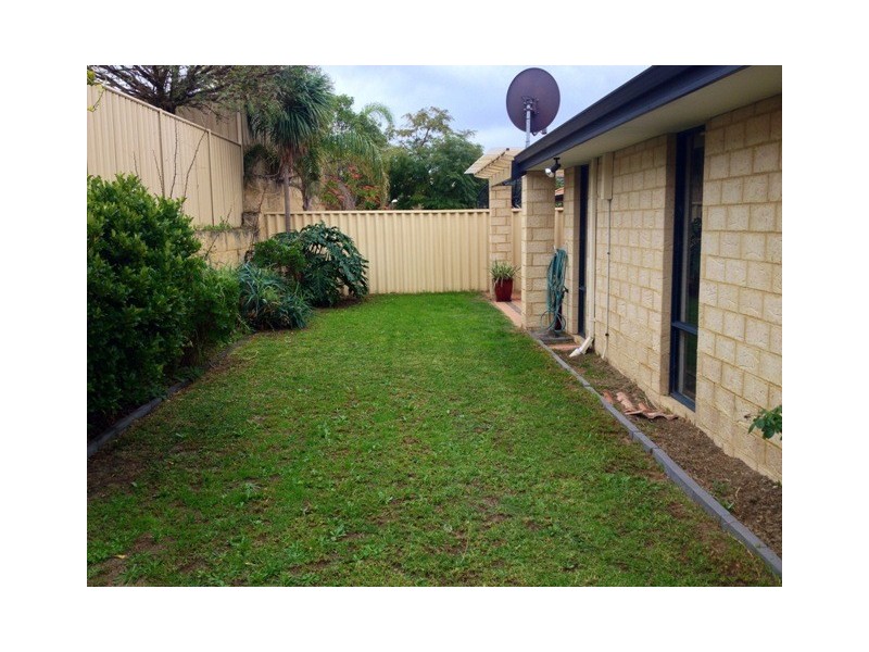 50 Walanna Drive, Karawara WA 6152