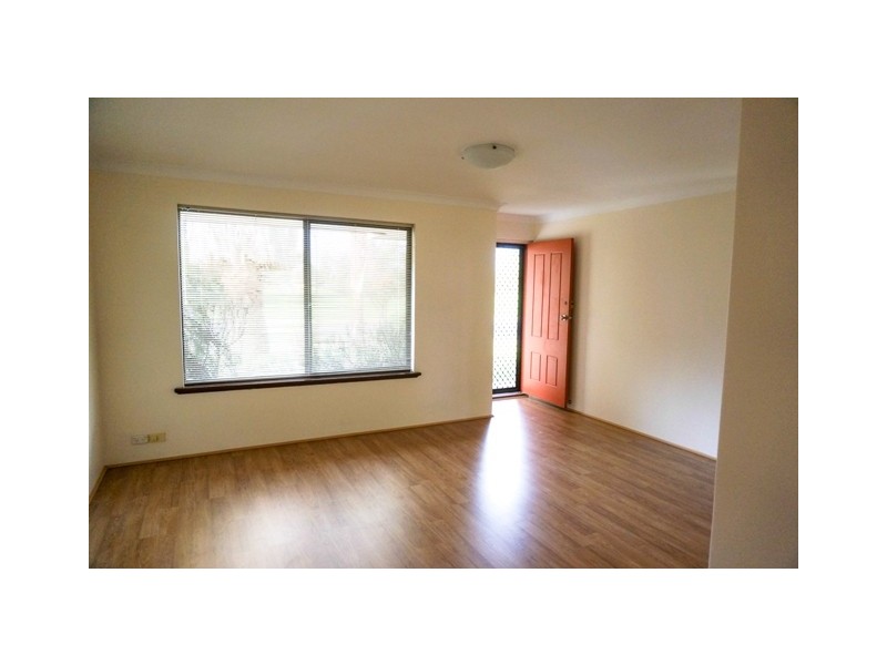 71 Fleming Avenue, Wilson WA 6107