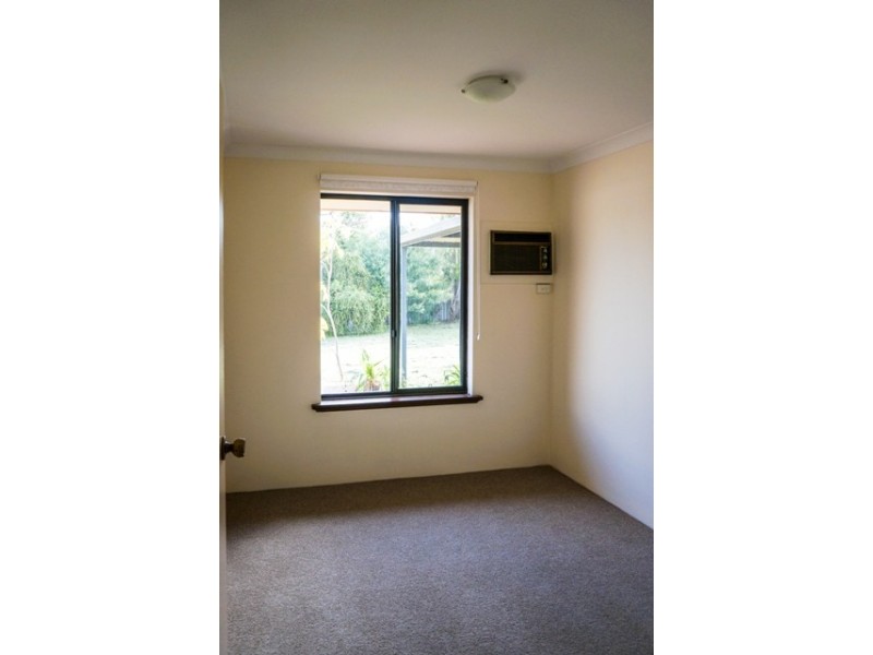 71 Fleming Avenue, Wilson WA 6107