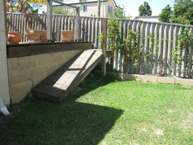 8/191 Watts Road, Wilson WA 6107