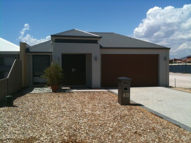 4B Yeeda Street, Riverton WA 6148