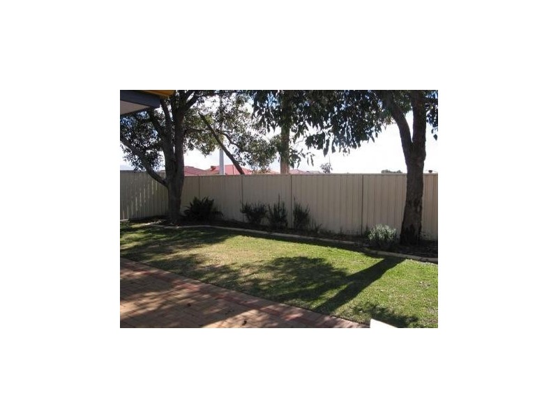 13 Canton Vista, Canning Vale WA 6155