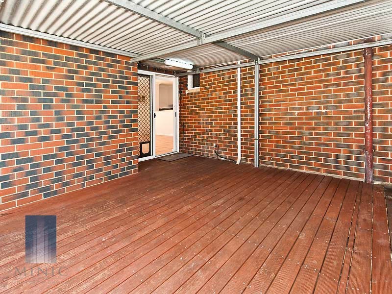 210 High Road, Riverton WA 6148