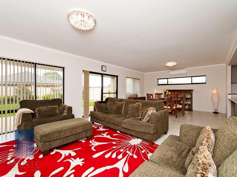 10B Leach Avenue, Riverton WA 6148
