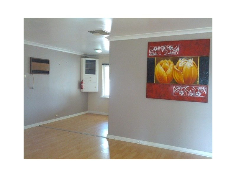 14 LOWTH RD, Beckenham WA 6107