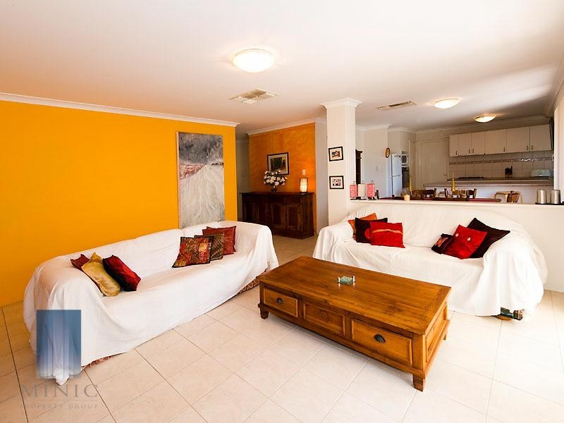 4/228 Corinthian Rd East, Riverton WA 6148