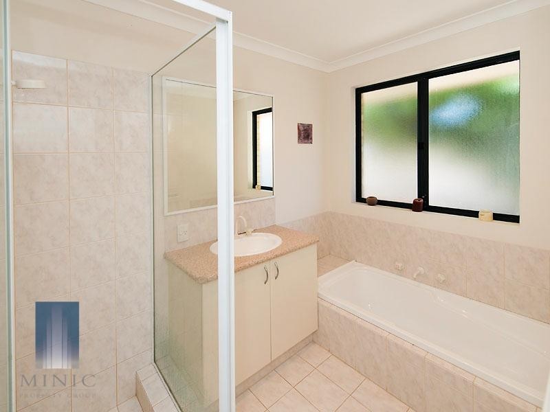 4/228 Corinthian Rd East, Riverton WA 6148