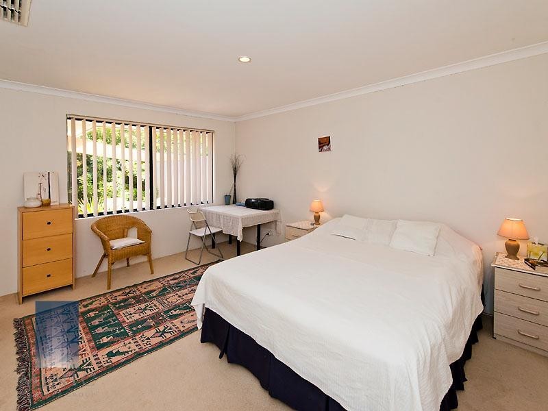 4/228 Corinthian Rd East, Riverton WA 6148