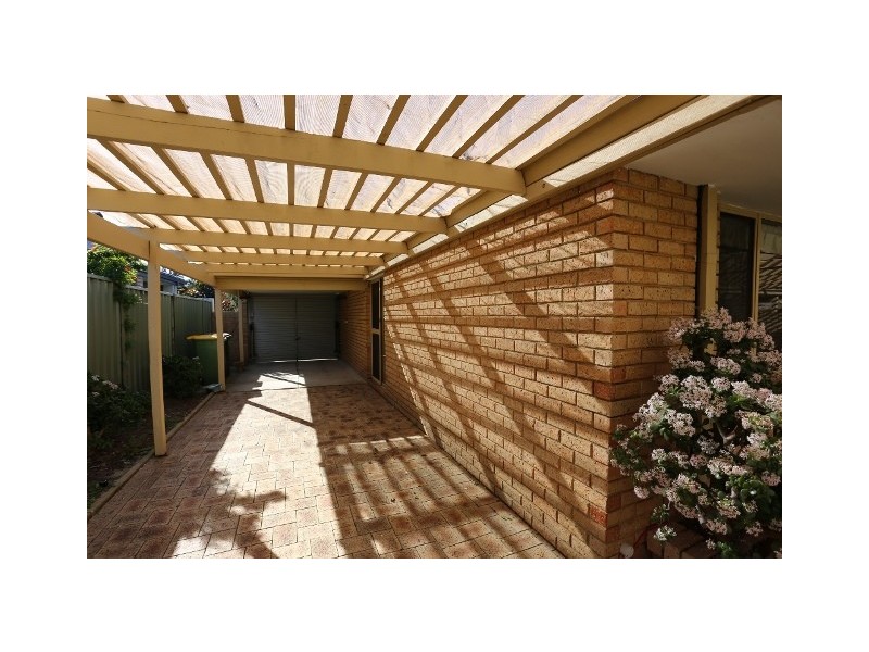 76 Farrington Road, Leeming WA 6149