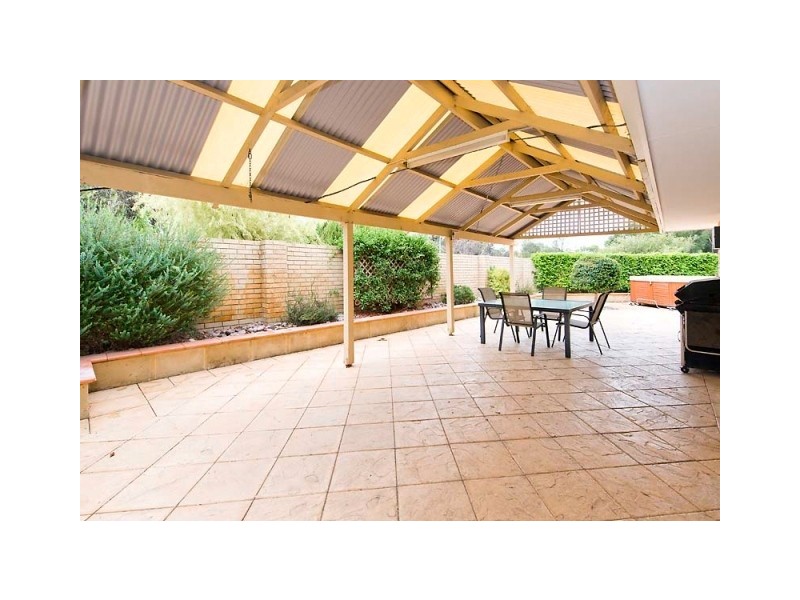 1 Ramsdale Loop, Leeming WA 6149