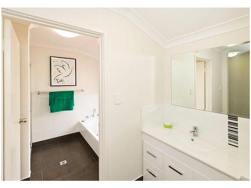 1 Ramsdale Loop, Leeming WA 6149