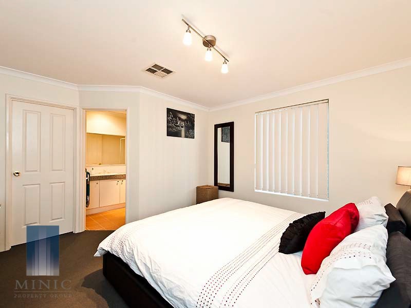 7/101 Armstrong Road, Wilson WA 6107