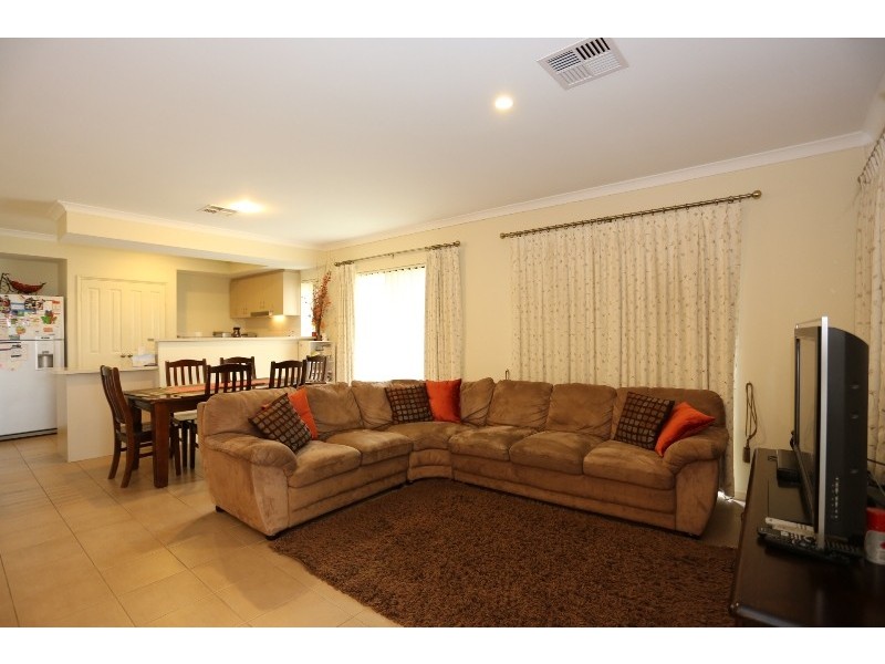 4/212 Corinthian Road, Riverton WA 6148