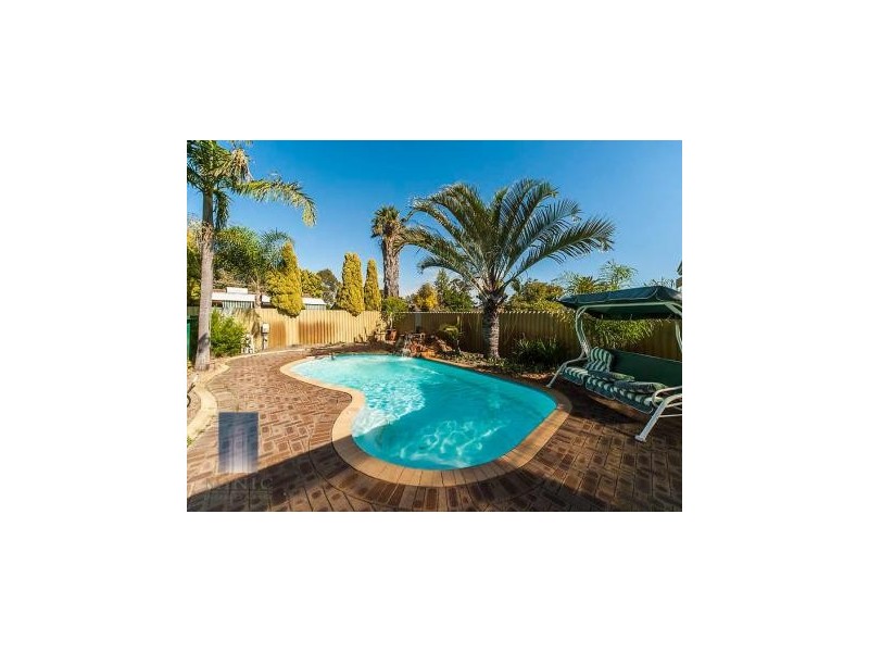 20 Mirrelia Way, Riverton WA 6148