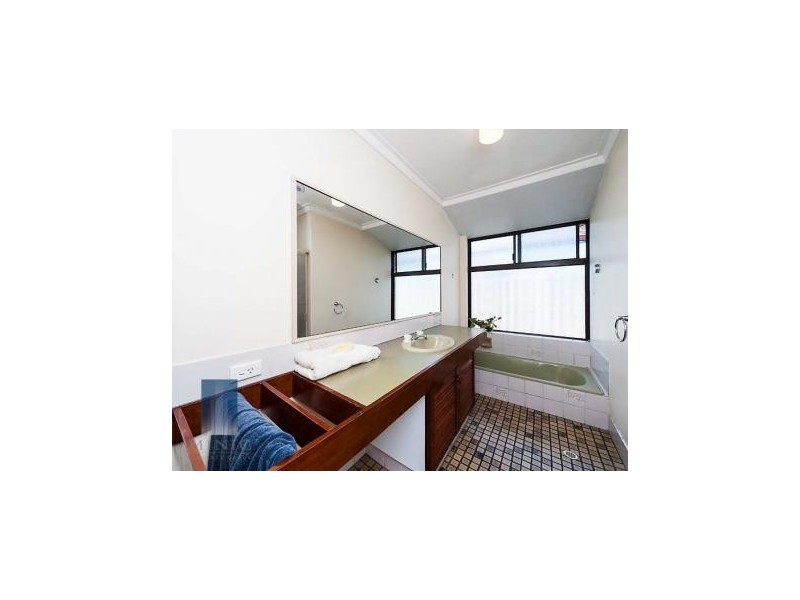 20 Mirrelia Way, Riverton WA 6148