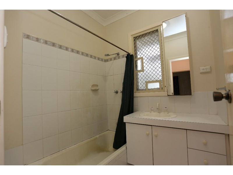 7 Parkhill Way, Wilson WA 6107