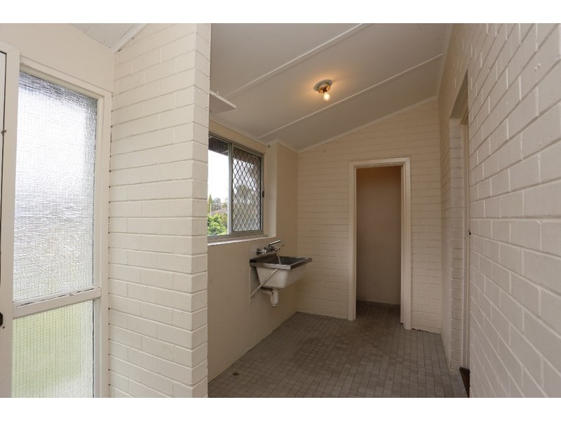 7 Parkhill Way, Wilson WA 6107