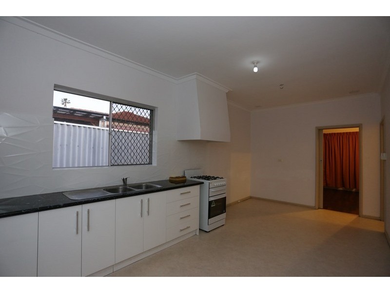 10 Fitzpatrick Street, Bentley WA 6102