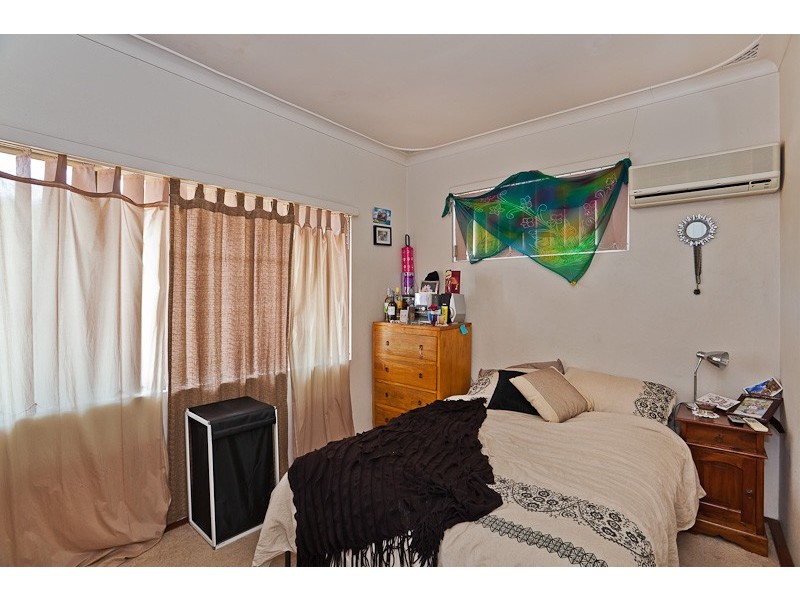 181 Lockhart Street, Como WA 6152